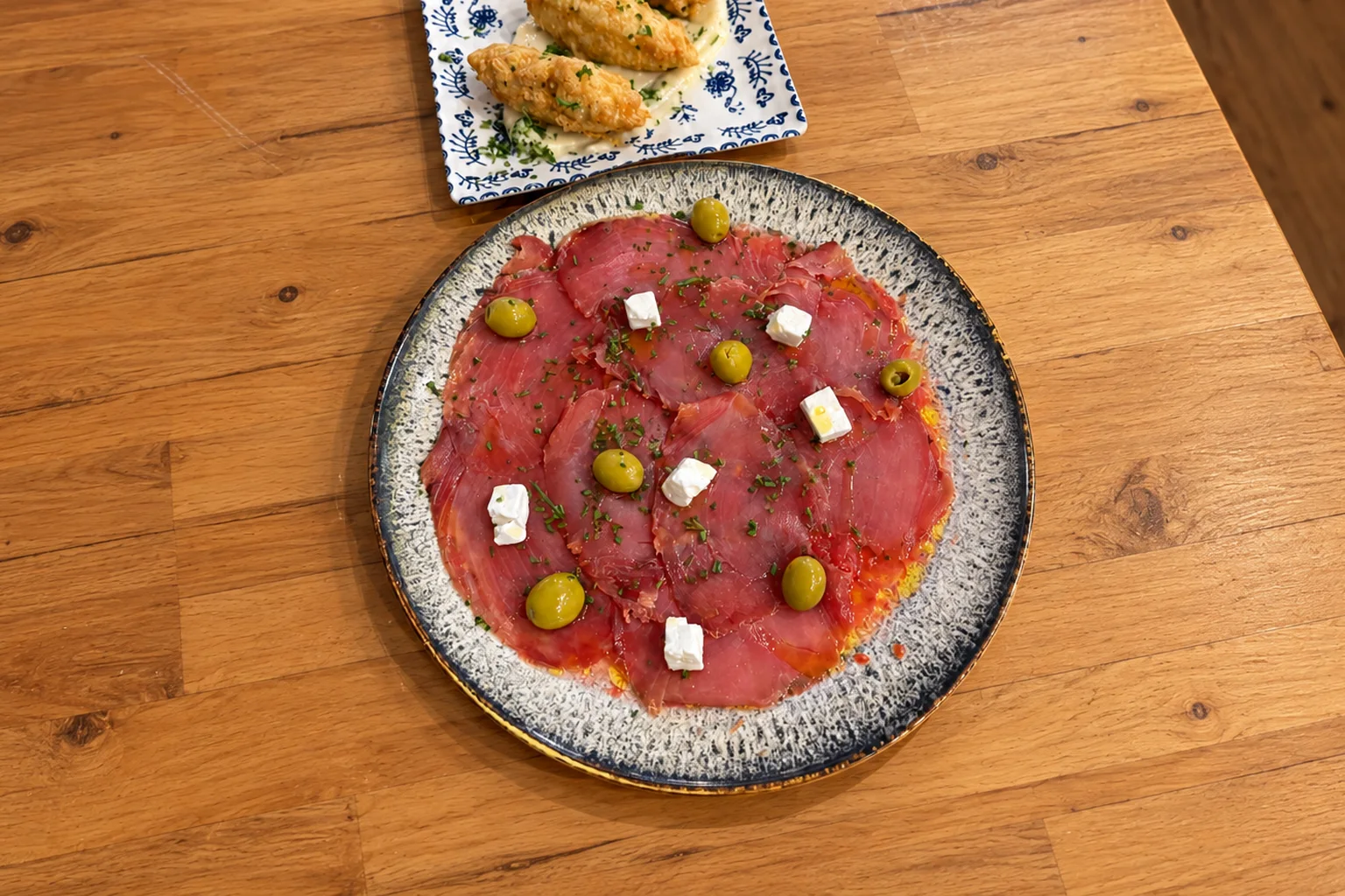 Carpaccio de toñina ahumada