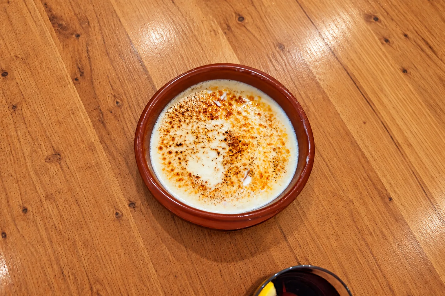 Crema de queso manchego quemada